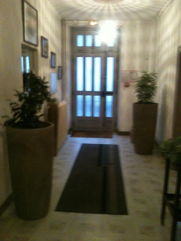 Hotel Ronsin Fresnay-sur-Sarthe Εξωτερικό φωτογραφία