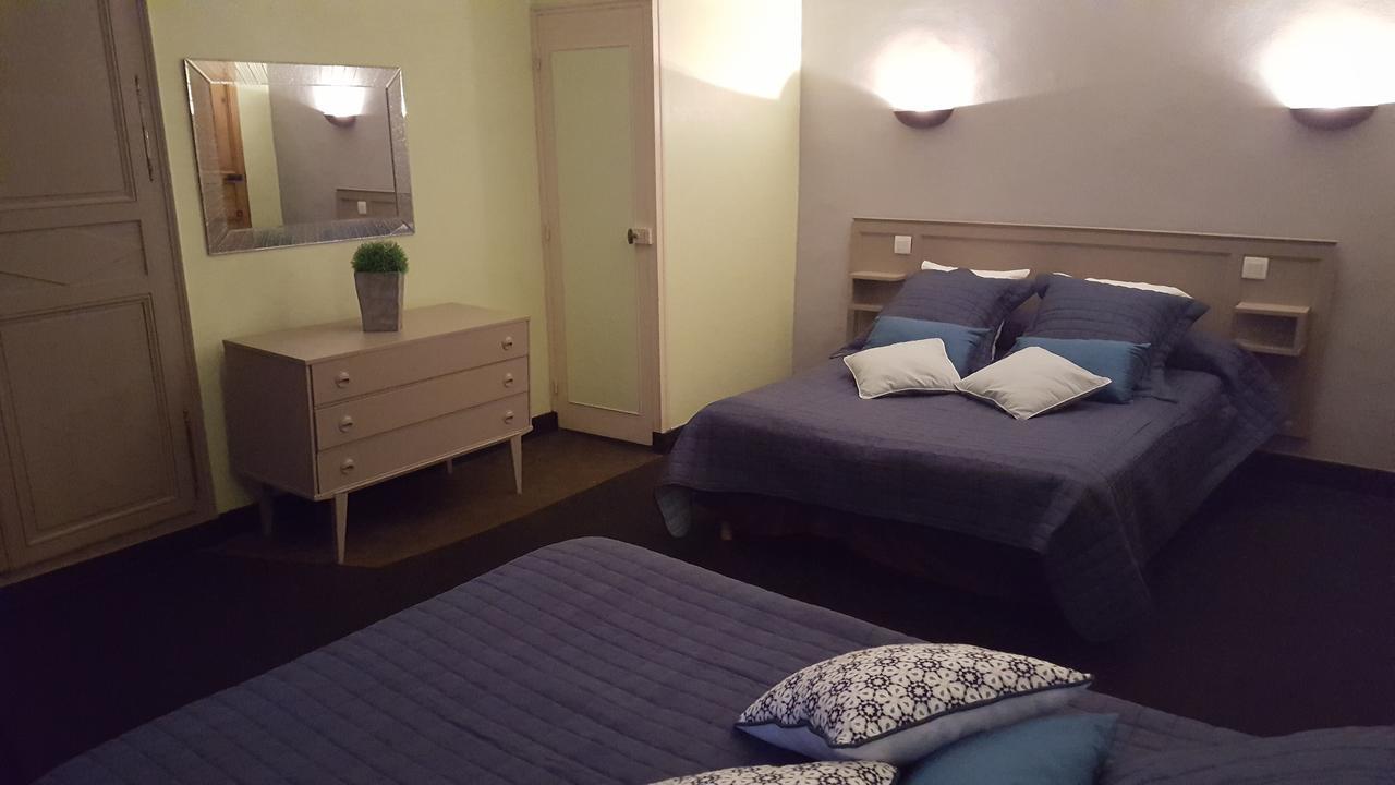 Hotel Ronsin Fresnay-sur-Sarthe Εξωτερικό φωτογραφία